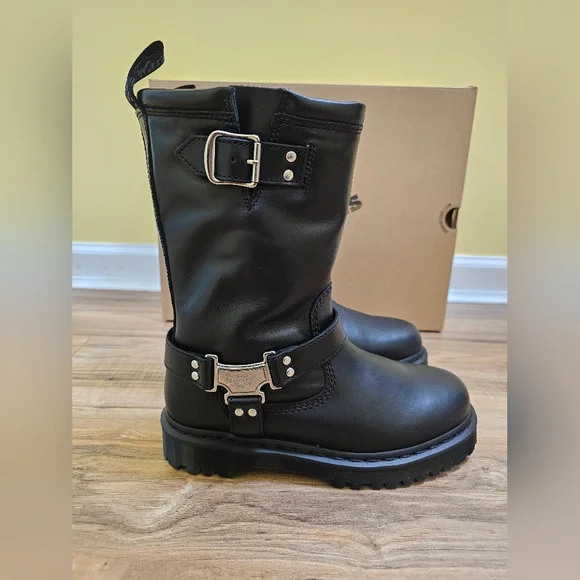 Dr Martens★ANISTONE HI LEATHER BIKER BOOTS★BLACK Anistone Hi Leather Biker Boots in Black | Dr. Martens